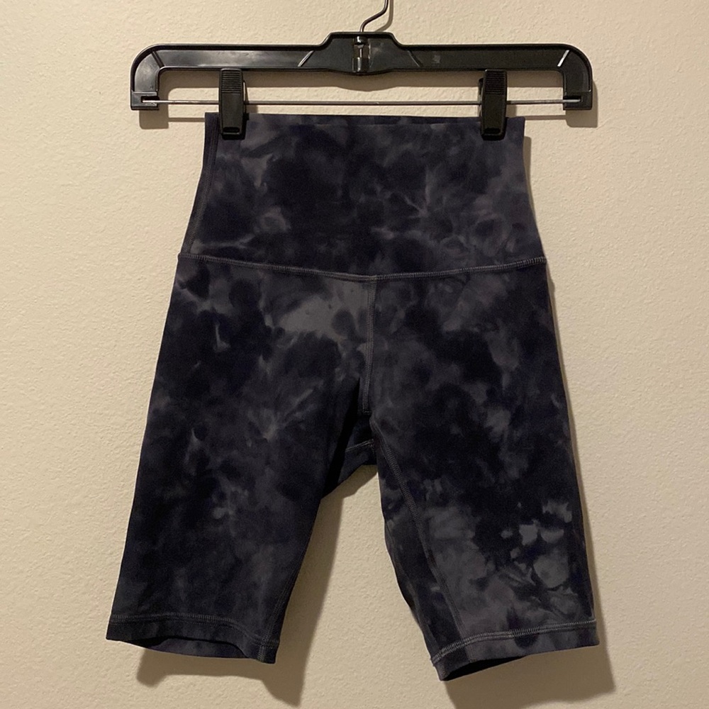 Lululemon 6” Diamond Dye Biker Shorts